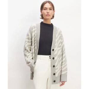 Everlane The Alpaca Tiger Jacquard Cardigan‎ Sweater Women Large Gray White NWT